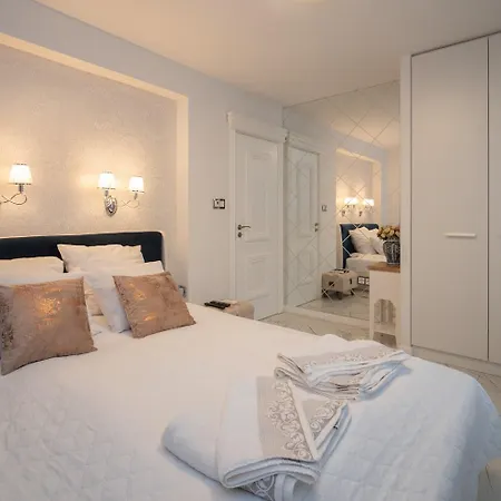 Paradise Center Premium 2 Apartment